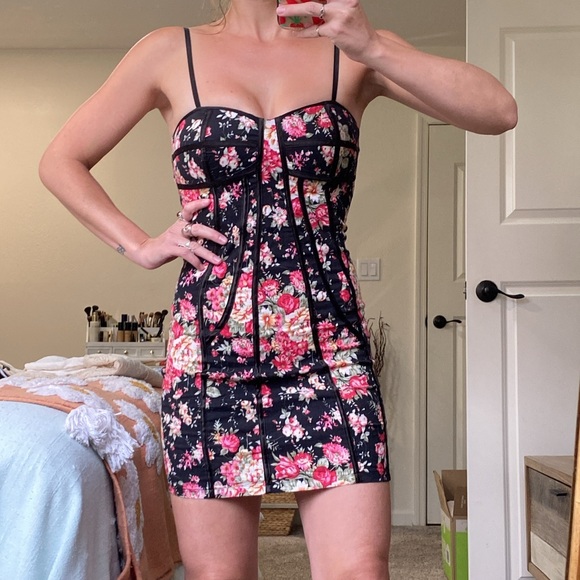 🌼 PRIPE corset style dress small - Picture 4 of 15